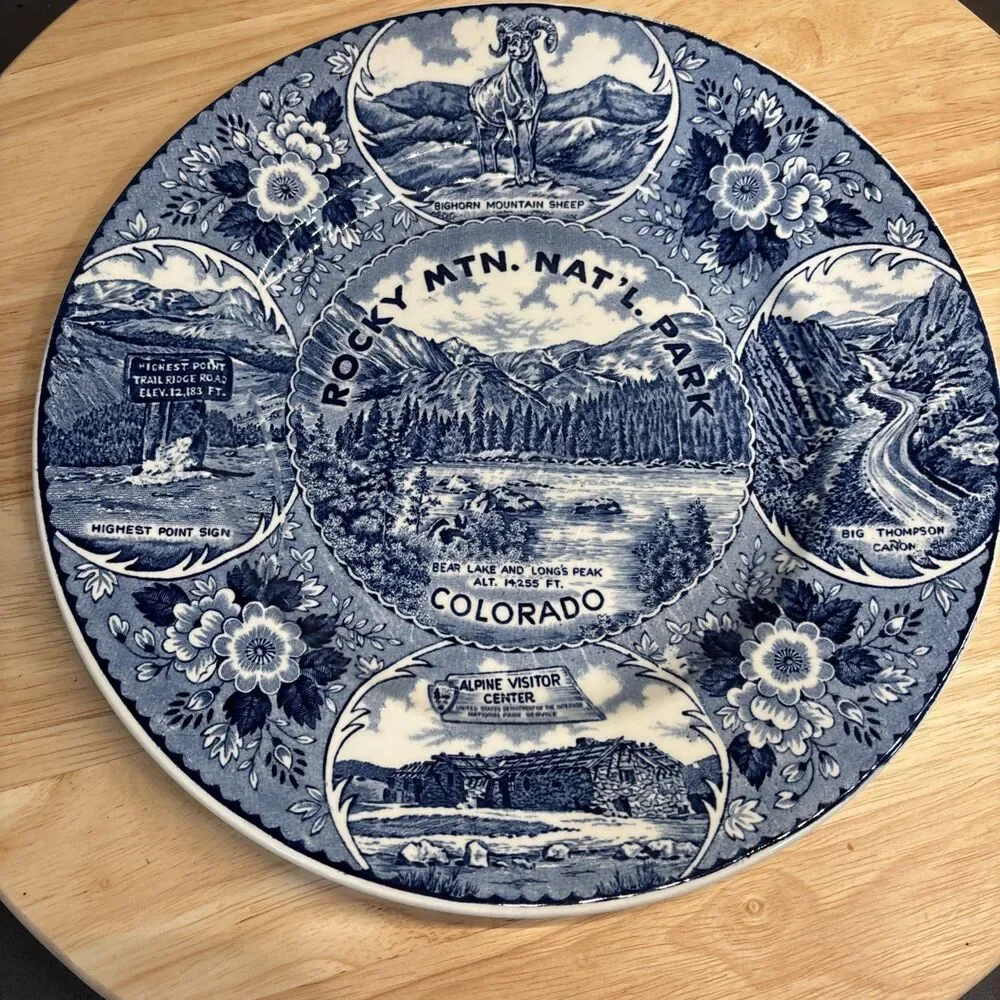 Vintage Rocky Mtn Nat’l Park Fine Straffordshire Ware Blue White Souvenir Plate